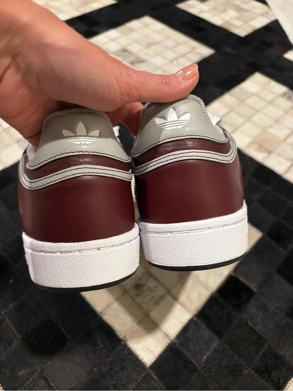 ❤️‍🔥 Unisex A&M Aggies RARE Adidas Sneakers